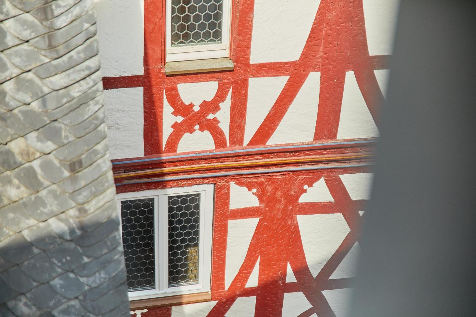 Fachwerkperle Am Historischen Marktplatz Commune fusionnée de Commune fusionnée de Bernkastel-Kues Extérieur photo