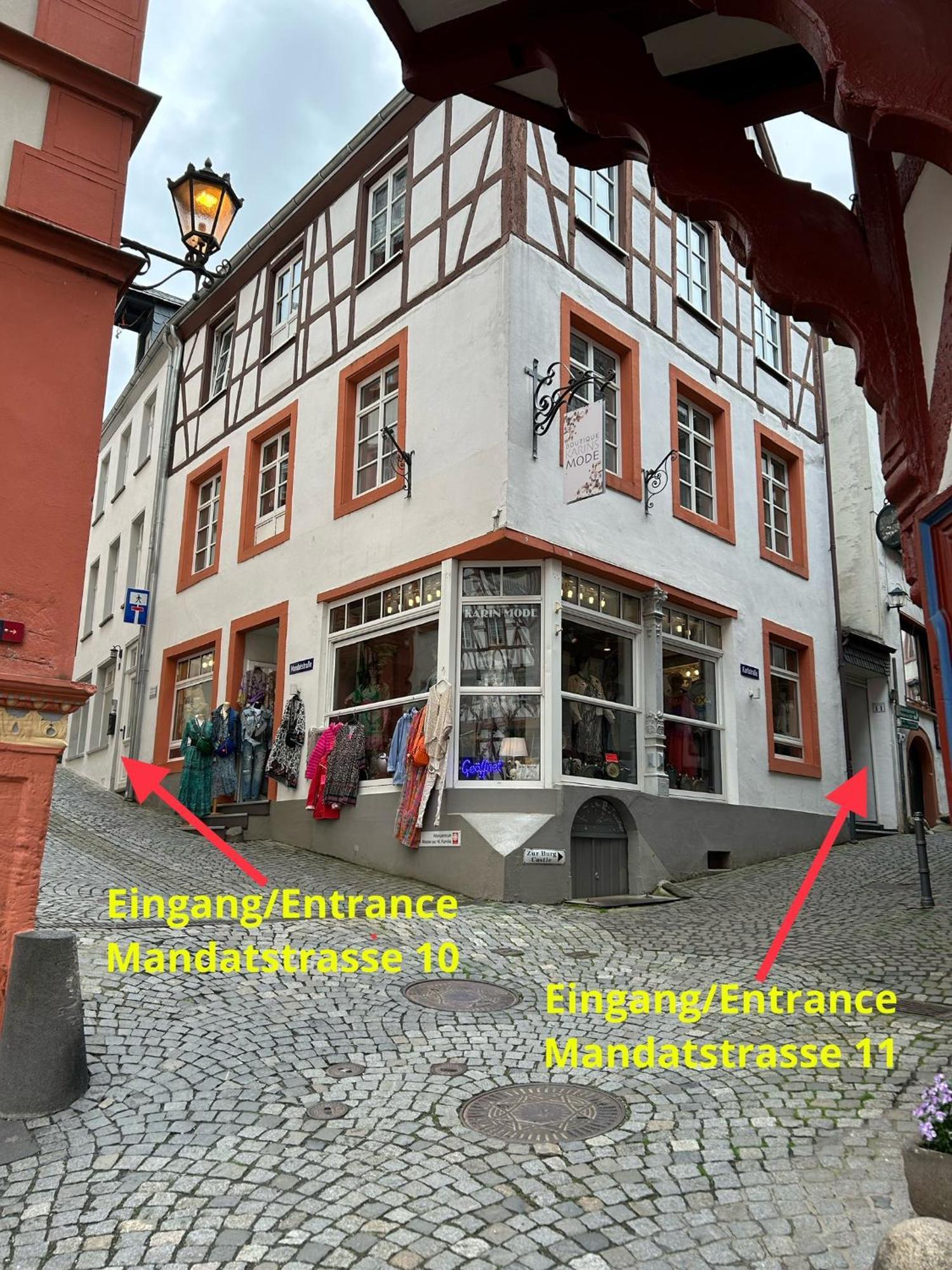 Fachwerkperle Am Historischen Marktplatz Commune fusionnée de Commune fusionnée de Bernkastel-Kues Extérieur photo